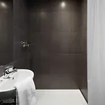 The Social Hub West 4 Star Hotel