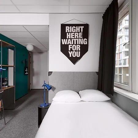 The Social Hub West 4 Star Amsterdam