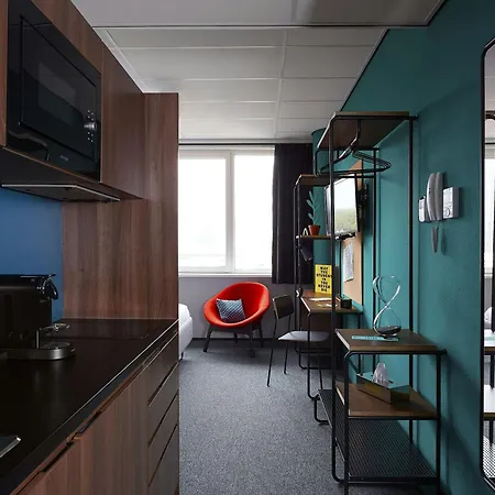 The Social Hub West 4 Star 4*
