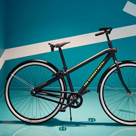 The Social Hub West 4 Star