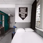 The Social Hub West 4 Star Amszterdam