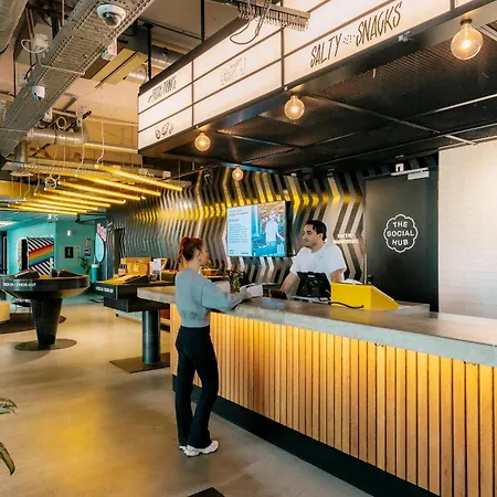 מלון The Social Hub West 4 Star