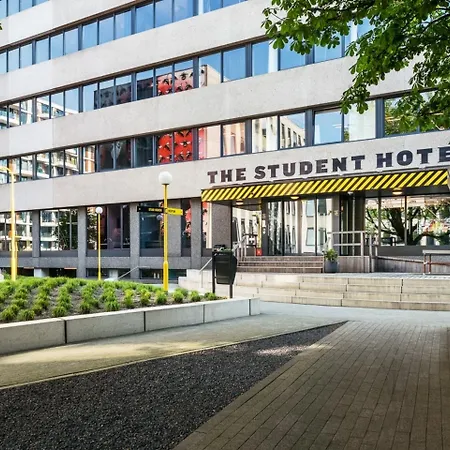 The Social Hub West 4 Star