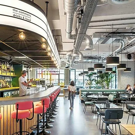 The Social Hub West 4 Star Amsterdam