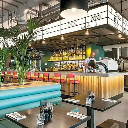 The Social Hub West 4 Star Hotel 4*