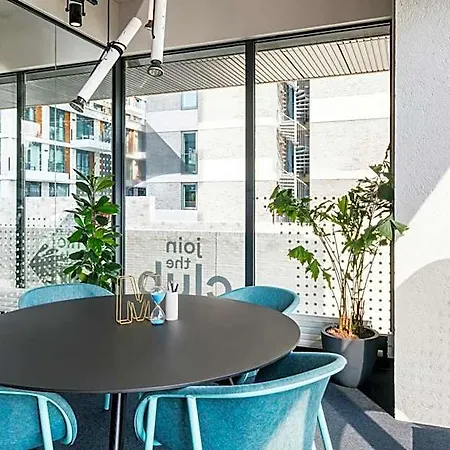 The Social Hub West 4 Star Amsterdam