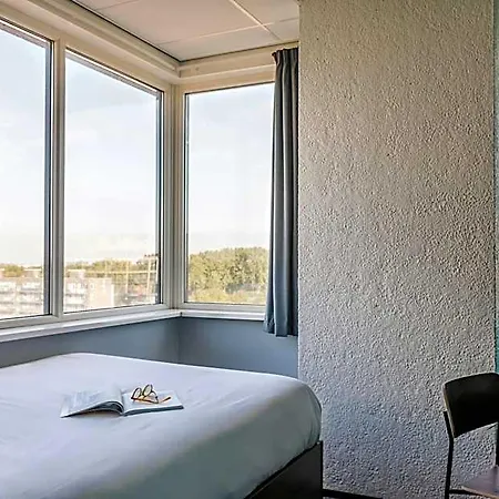 Hotel The Social Hub West 4 Star 4*