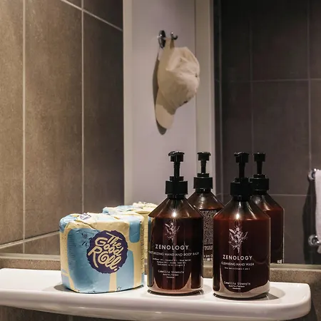 The Social Hub West 4 Star 4*