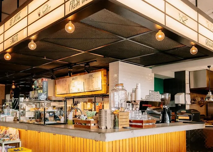 Hotel The Social Hub West 4 Star 4*