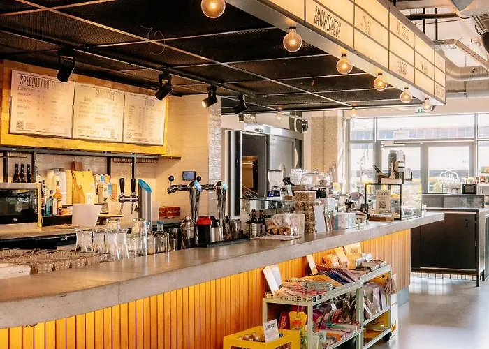 The Social Hub West 4 Star 4* Amsterdam