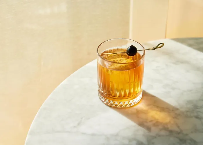 The Social Hub West 4 Star 4*