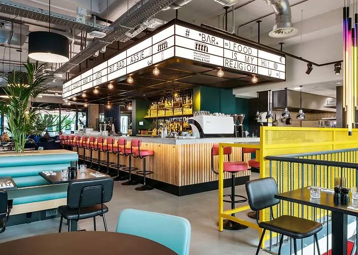 The Social Hub West 4 Star Hotel