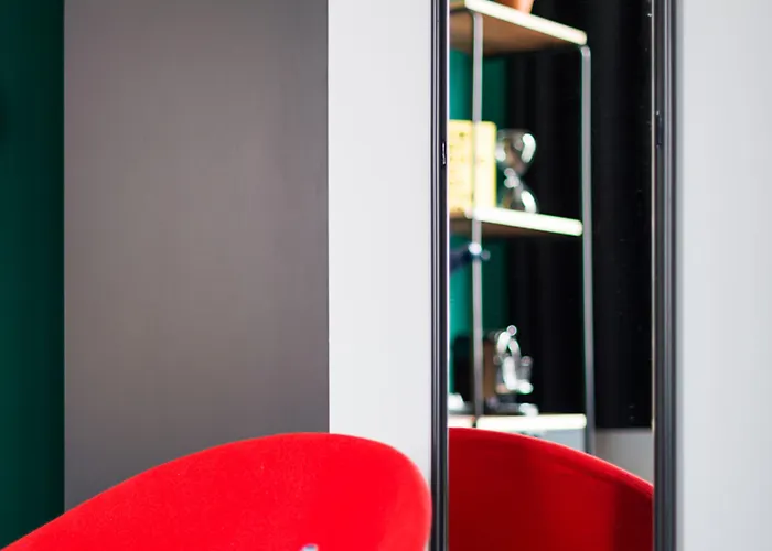 The Social Hub West 4 Star