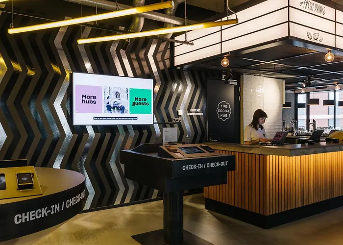 The Social Hub West 4 Star 4* Amsterdam