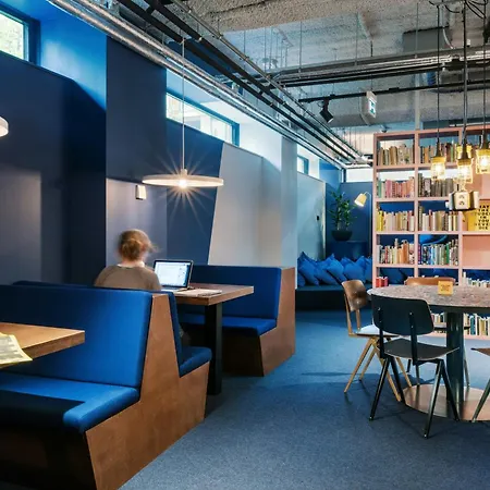 The Social Hub West 4 Star Hotel 4*